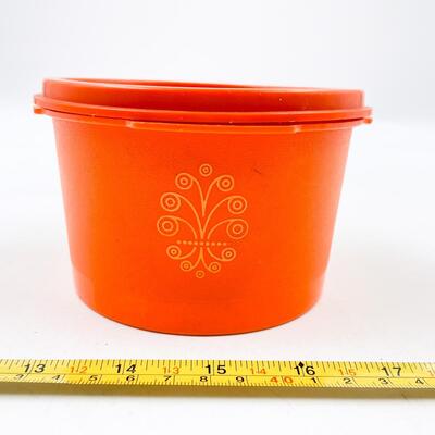 VINTAGE 5â€ TANGERINE SERVALIER TUPPERWARE #812