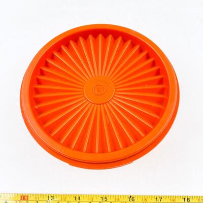 VINTAGE 5â€ TANGERINE SERVALIER TUPPERWARE #812