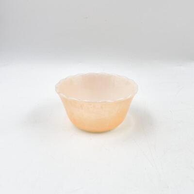 VINTAGE FIRE-KING PEACH LUSTER CUSTARD CUP W/ SCALLOPED RIM