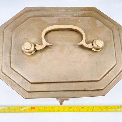 VINTAGE 8â€ X 6â€ BRASS HETEL BOX - LATCH BROKEN
