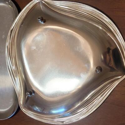 Lot 130: (2) Mid Century Serving Platters
