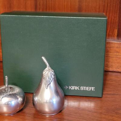Lot 131: Mid Century Modern Kirk Stieff Pewter Salt & Pepper Shakers