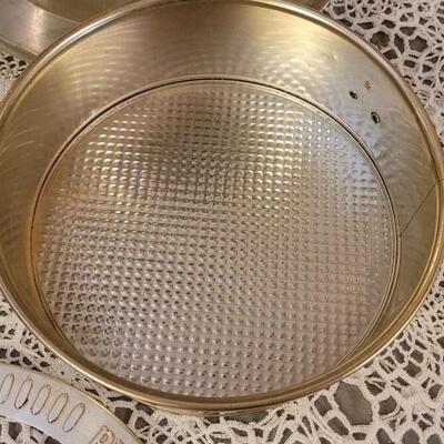 Lot 141: Baking Lot