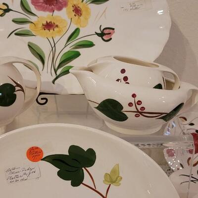 Lot 142: Blue Ridge Mixed China Set