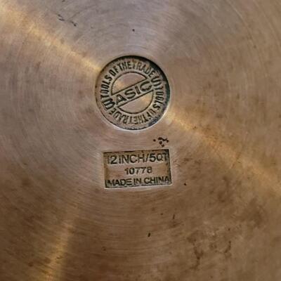 Lot 143: 12" Skillet with Lid & Grill Life