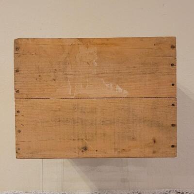 Lot 150: Vintage Wood Wine Crate