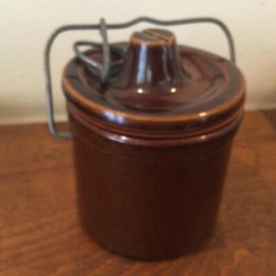 Small crock with bail and lid
