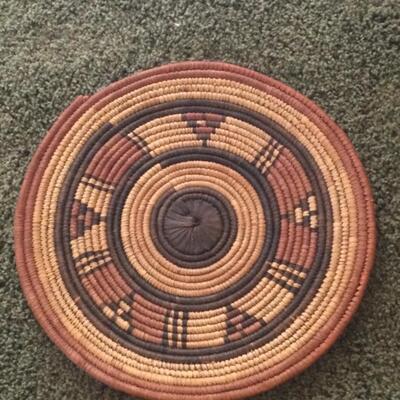 Woven Indian flat plate