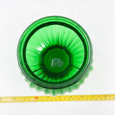 VINTAGE E. O. BRODY 6â€ GREEN GLASS BOWL/VASE