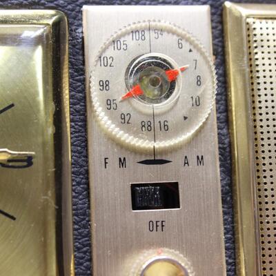 Vintage Retro Atomic Travel Alarm Clock AM FM Radio Leather Case Japan