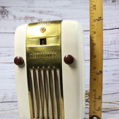 Antique Westinghouse Little Jewel Refrigerator AM Radio