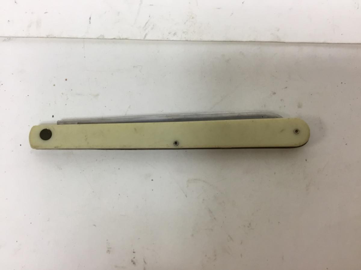 Vintage Dole Pineapple Banana Melon Tester Pocket Knife Box Cutter