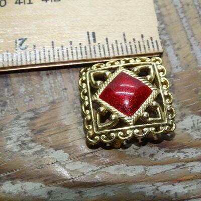 Gold Tone & Red Enamel Brooch