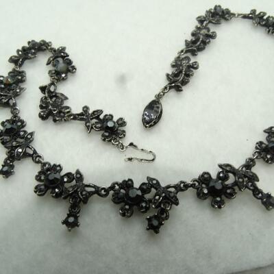 Black Rhinestone Victorian Style Necklace