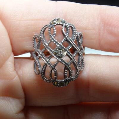 Sterling Silver Vintage Filigree Ring