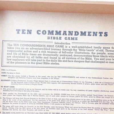 1966 CADACO â€œTEN COMMANDMENTS BIBLE GAMEâ€ BOARD GAME