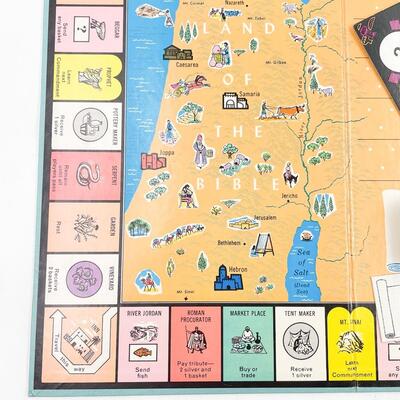 1966 CADACO â€œTEN COMMANDMENTS BIBLE GAMEâ€ BOARD GAME