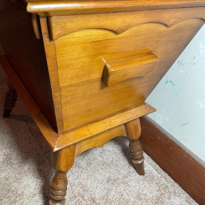 VINTAGE SOLID WOOD DOUGH BOX TABLE