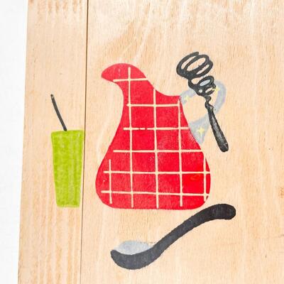 VINTAGE CUTTING BOARD W/BUILT-IN KNIFE