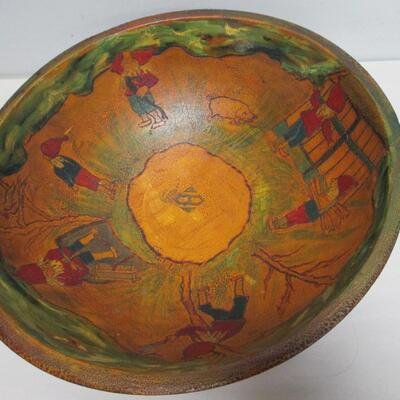 Hand Painted Vintage Munising Primitive Wooden Bowl