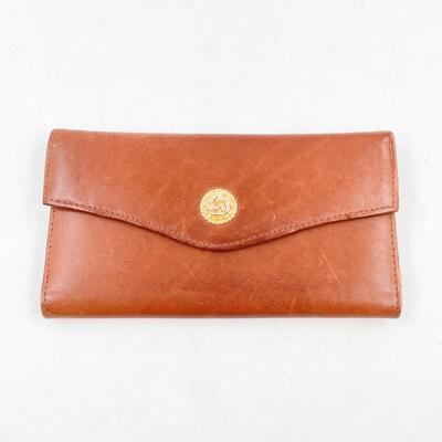 VINTAGE PRINCESS GARDNER BROWN COWHIDE WALLET
