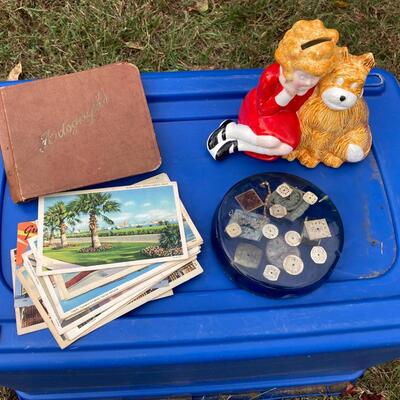 Mixed collection of Postcards, Autographs and Rarities