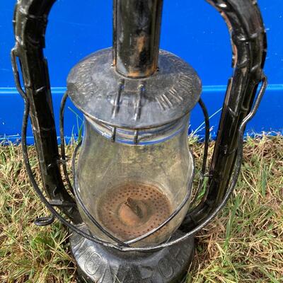 Dietz Black Oil Lamp