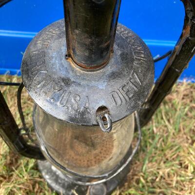Dietz Black Oil Lamp
