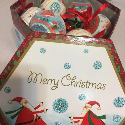 Box with ornaments