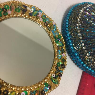 Beaded Compact mirrors