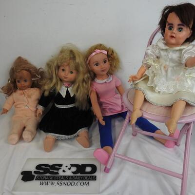 4 Dolls and Pink Children's Chair.