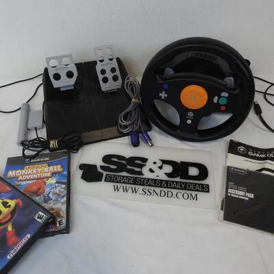 Gamecube Lot: Logitech Steering Wheel and Pedals, Controller Extension Cord