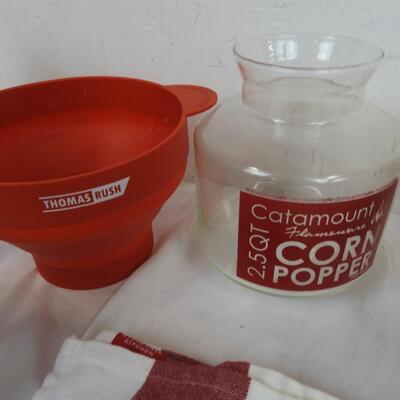 6 pc Kitchen: Popcorn Bowl, Catamount Corn Popper, Cook Dish Towel