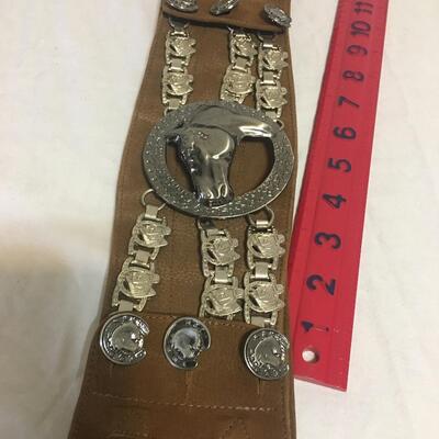 Belt With pouch Horse chain