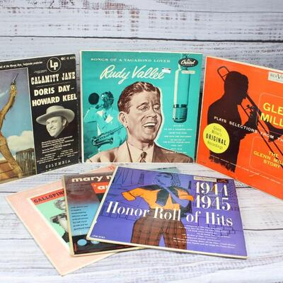 Vintage Retro Music 33 1/3 RPM Record Lot Including Glen Miller, Rudy Vallee, Calamity Jane Soundtrack & More