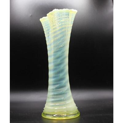 Antique Vintage Model Flint Opaque Yellow Translucent Vaseline Spiral Art Glass Swung Vase
