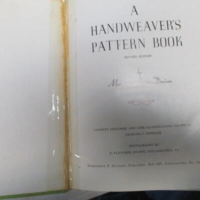 A Handweaver's Pattern Book