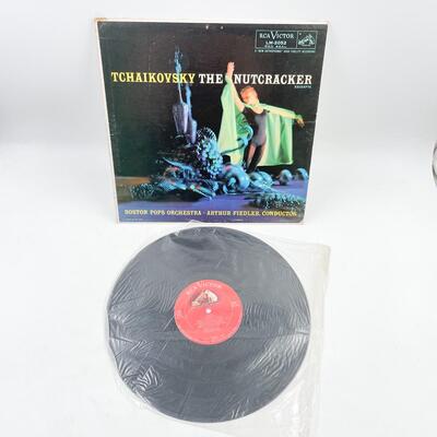 BOSTON POPS ORCHESTRA â€œTCHAIKOVSKY: THE NUTCRACKERâ€ LM-2052 VINYL RECORD