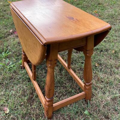 Maple Drop Leaf Side Table 24â€ x 34â€ Open