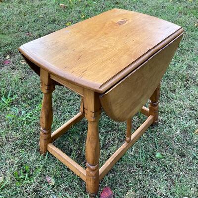 Maple Drop Leaf Side Table 24â€ x 34â€ Open
