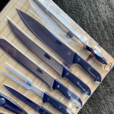 Complete HOME BASICS Kitchen Cutlery Set