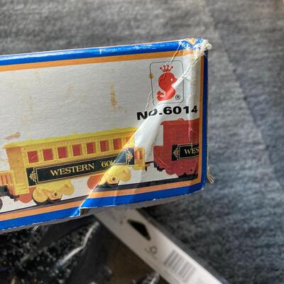 FORTY NINER Train Set no. 6014 with Christmas Pine Trees