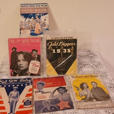 Lot 176: Vintage Sheet Music Snow White Gold Diggers of 1935 ect.
