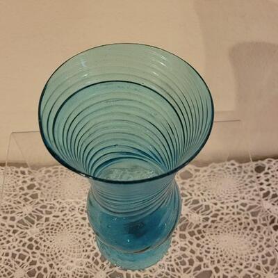 Lot 179: Vintage Blue Glass Vase