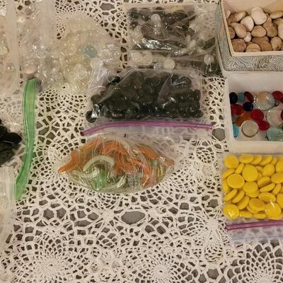 Lot 182: Glass Stones & Rocks for Floral Arrangements and Deco