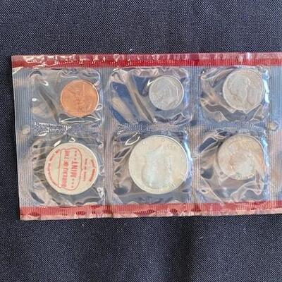 LOT#71: 1969 Proof Set Special Mint Set