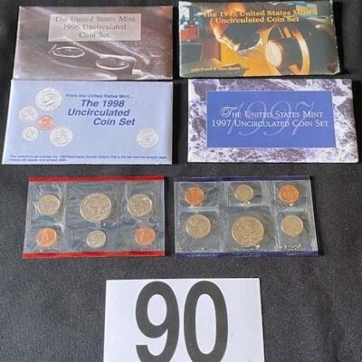 LOT#90: 1995-1998 US Mint Sets