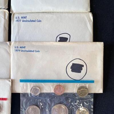 LOT#93: 1971-1981 US Mint Sets