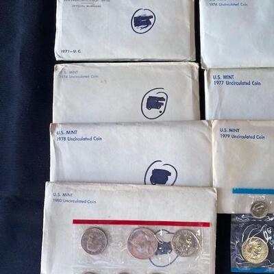 LOT#93: 1971-1981 US Mint Sets