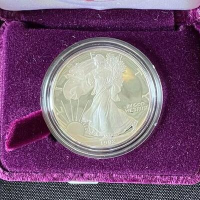 LOT#108: 1992 American Silver Eagle Dollar Lot #2